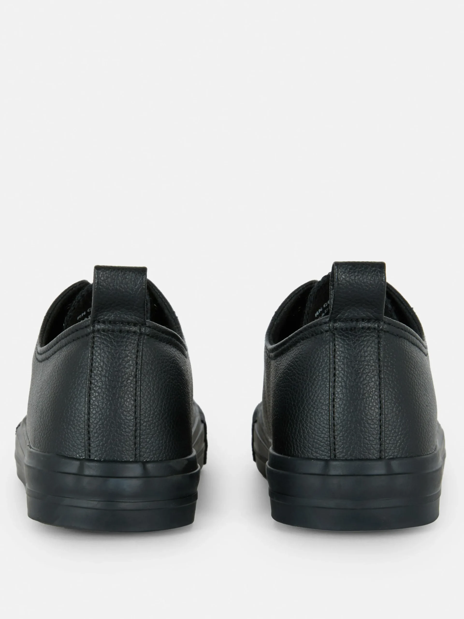 Baskets Basses En Simili Cuir