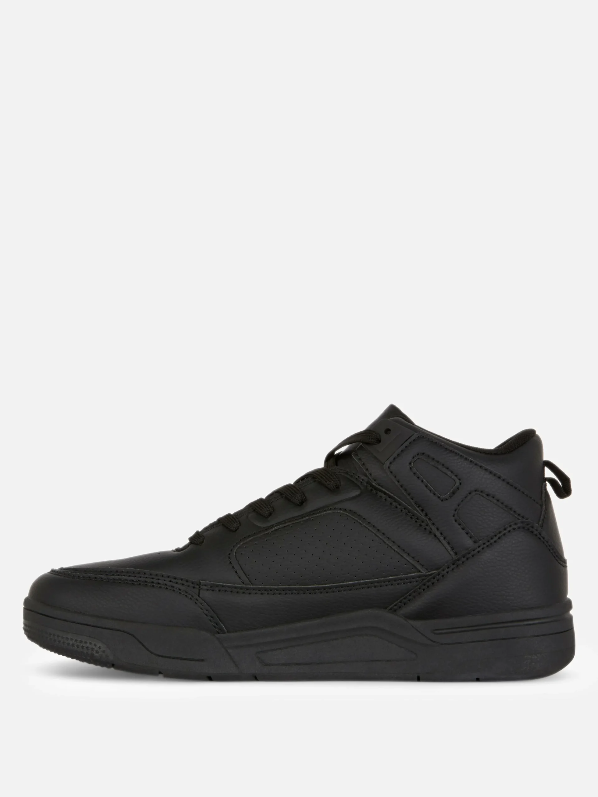 Baskets Montantes De Basket-ball