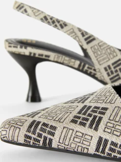 Chaussures à Talon Ouvert Et Motif Géométrique