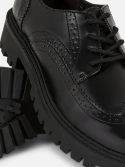 Chaussures Richelieu épaisses à Lacets