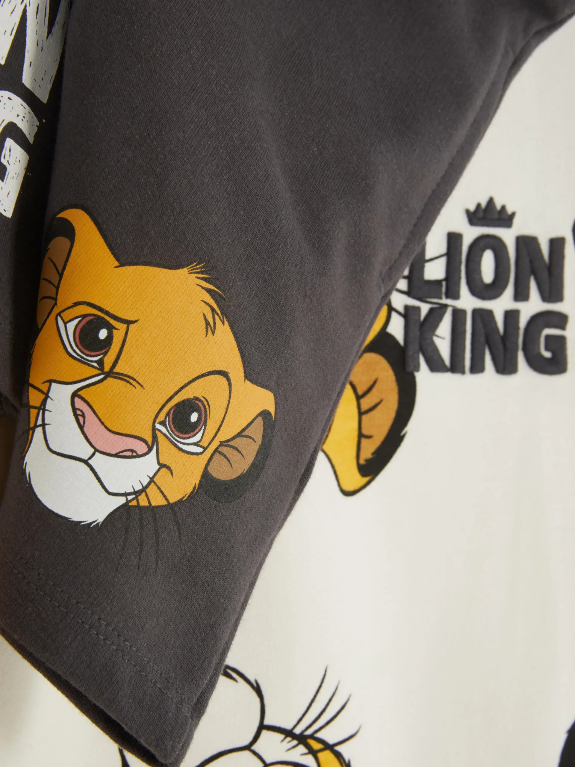 Ensemble Sweat-shirt Et Short Disney Le Roi Lion Simba