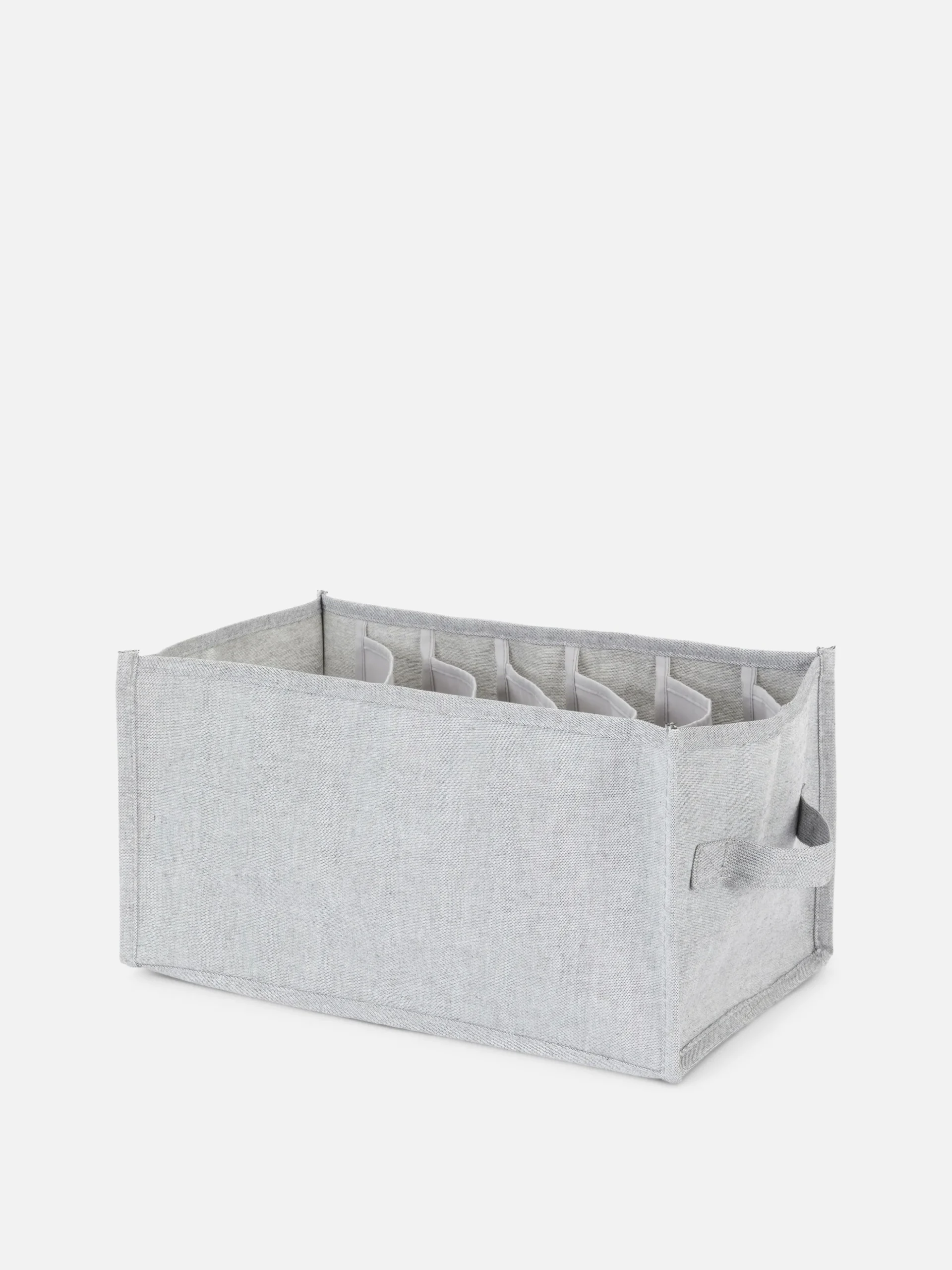 Option De Rangement De Taille Moyenne Pour Vêtements