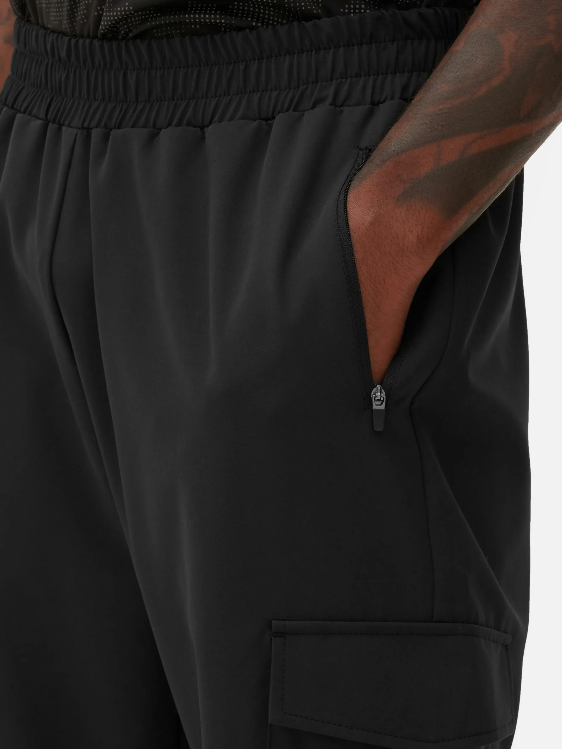 Pantalon Cargo Resserré Aux Chevilles