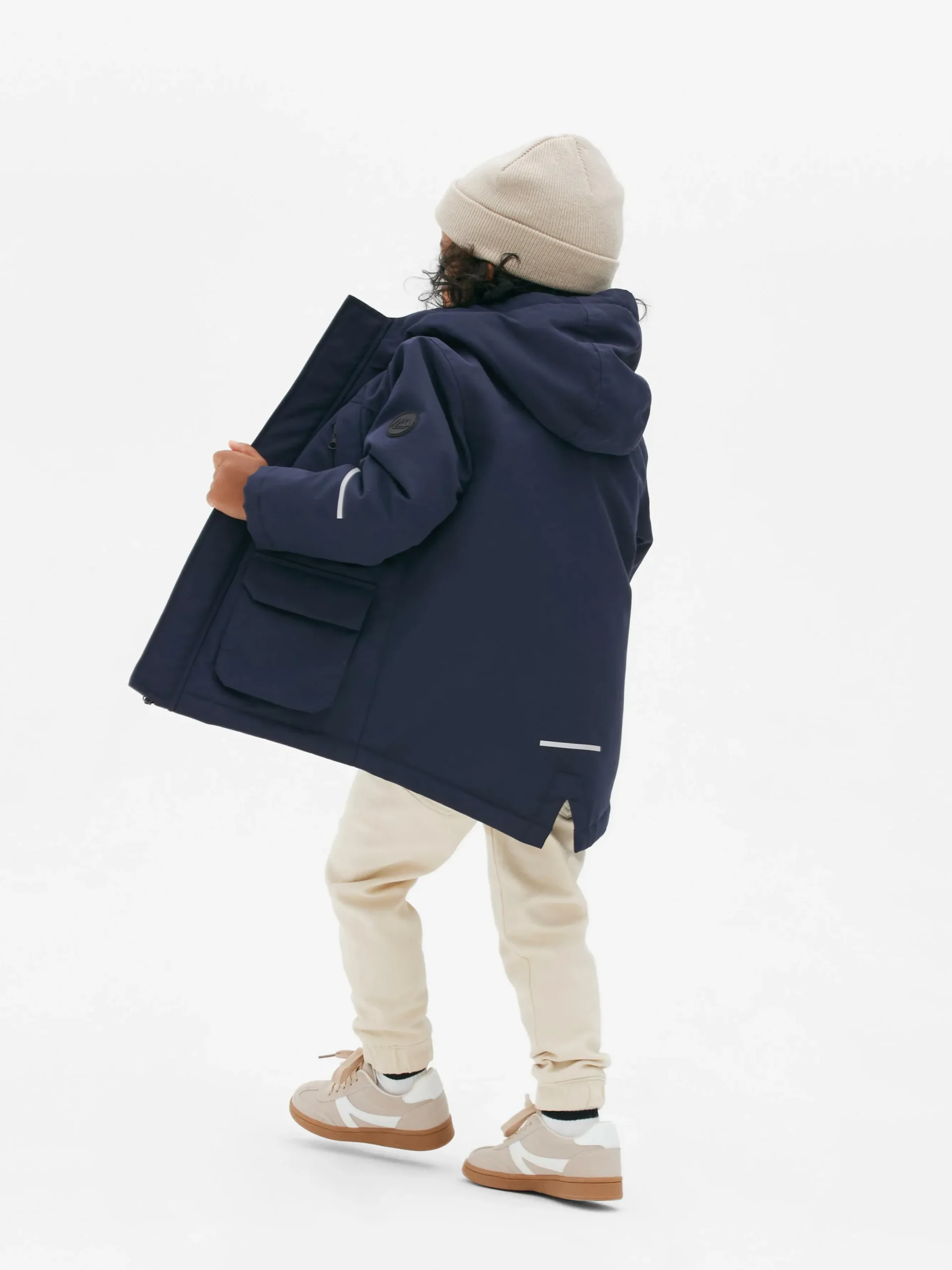 Parka à Capuche Et Quatre Poches