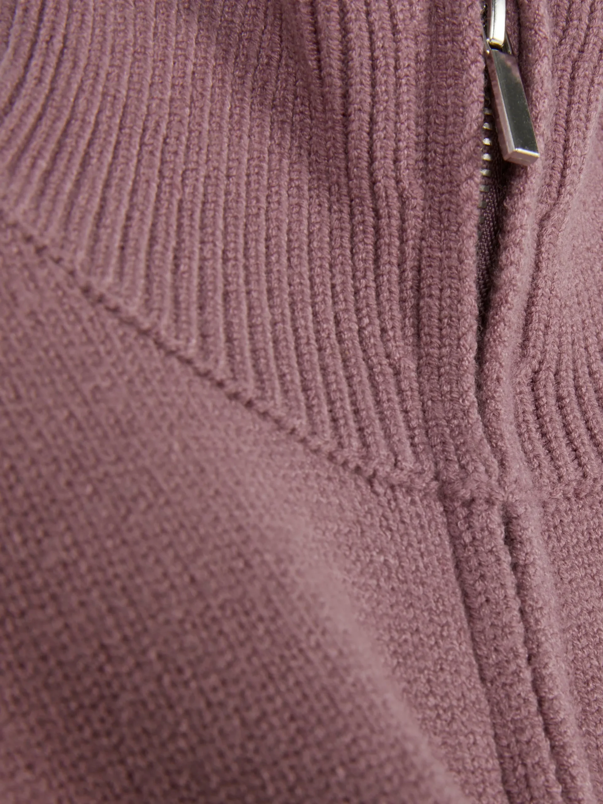 Pull à Col Cheminée
