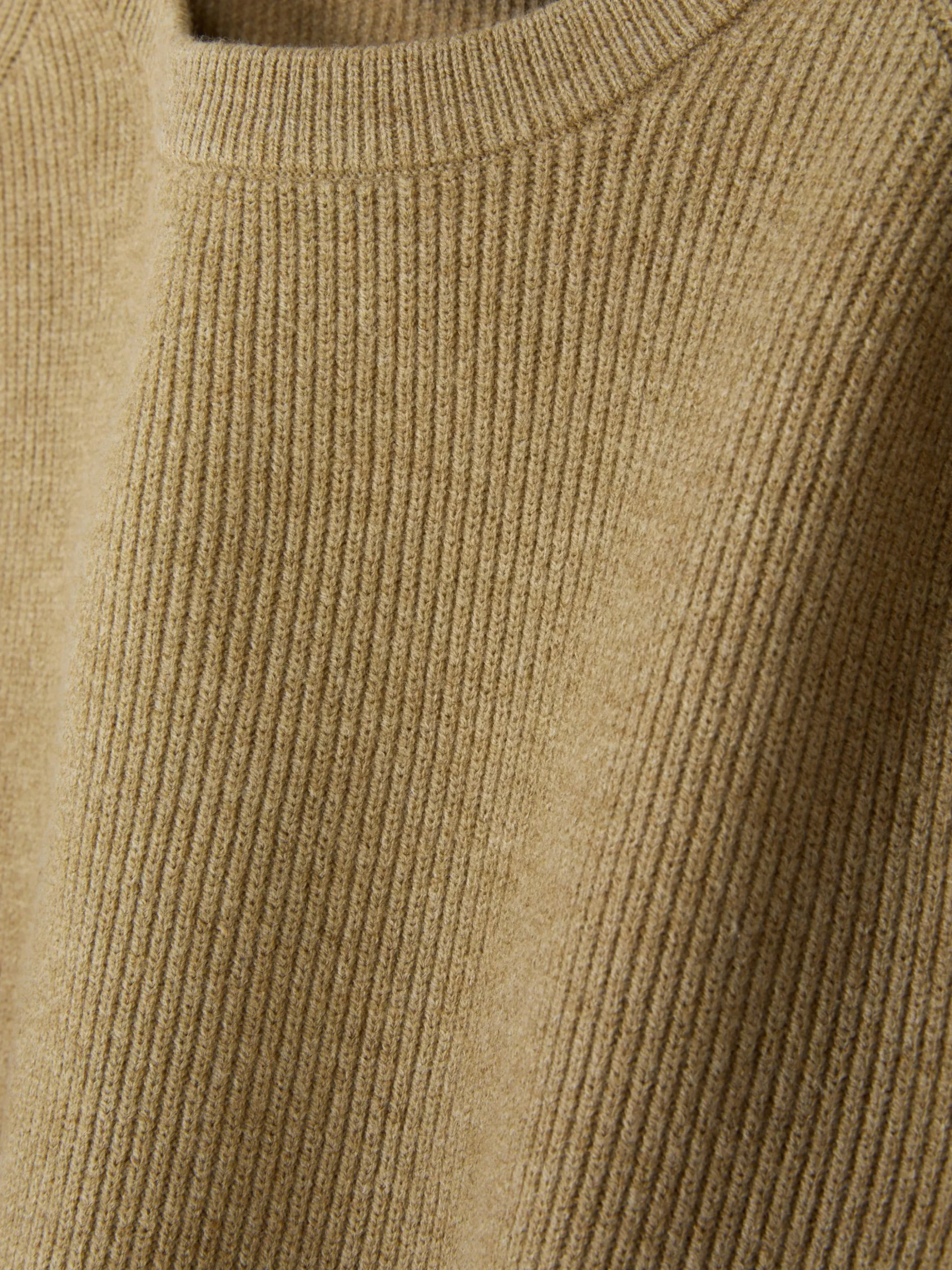 Pull Côtelé à Col Ras-du-cou