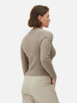 Pull En Maille Torsadée à Col Montant