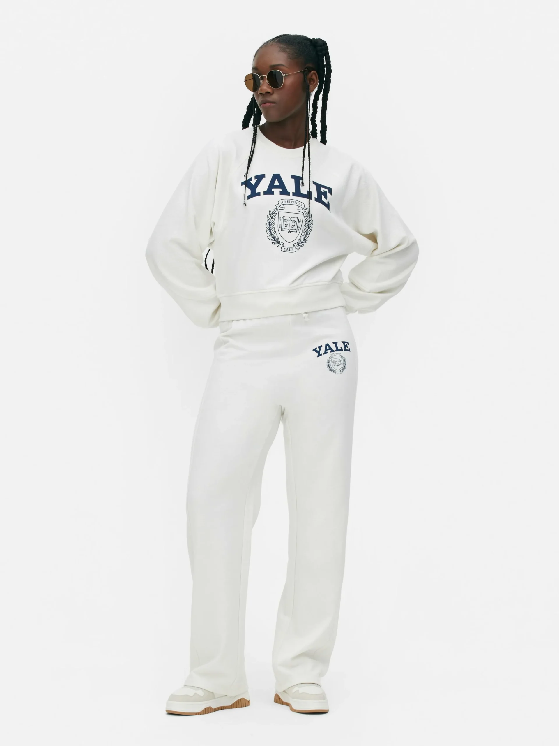 Sweat-shirt Coupe Droite Graphique à Coordonner Yale