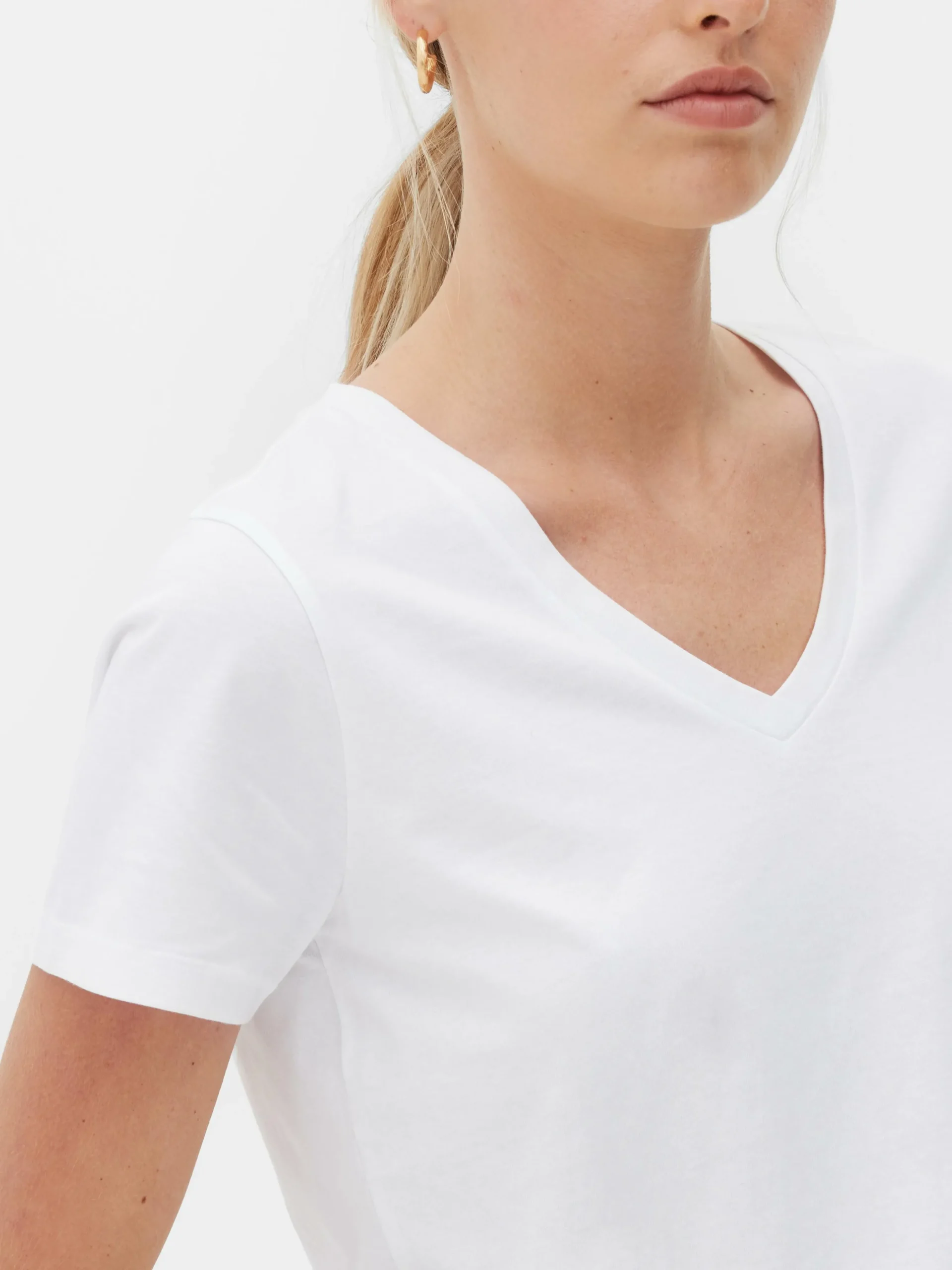 T-shirt à Col En V Et Manches Courtes