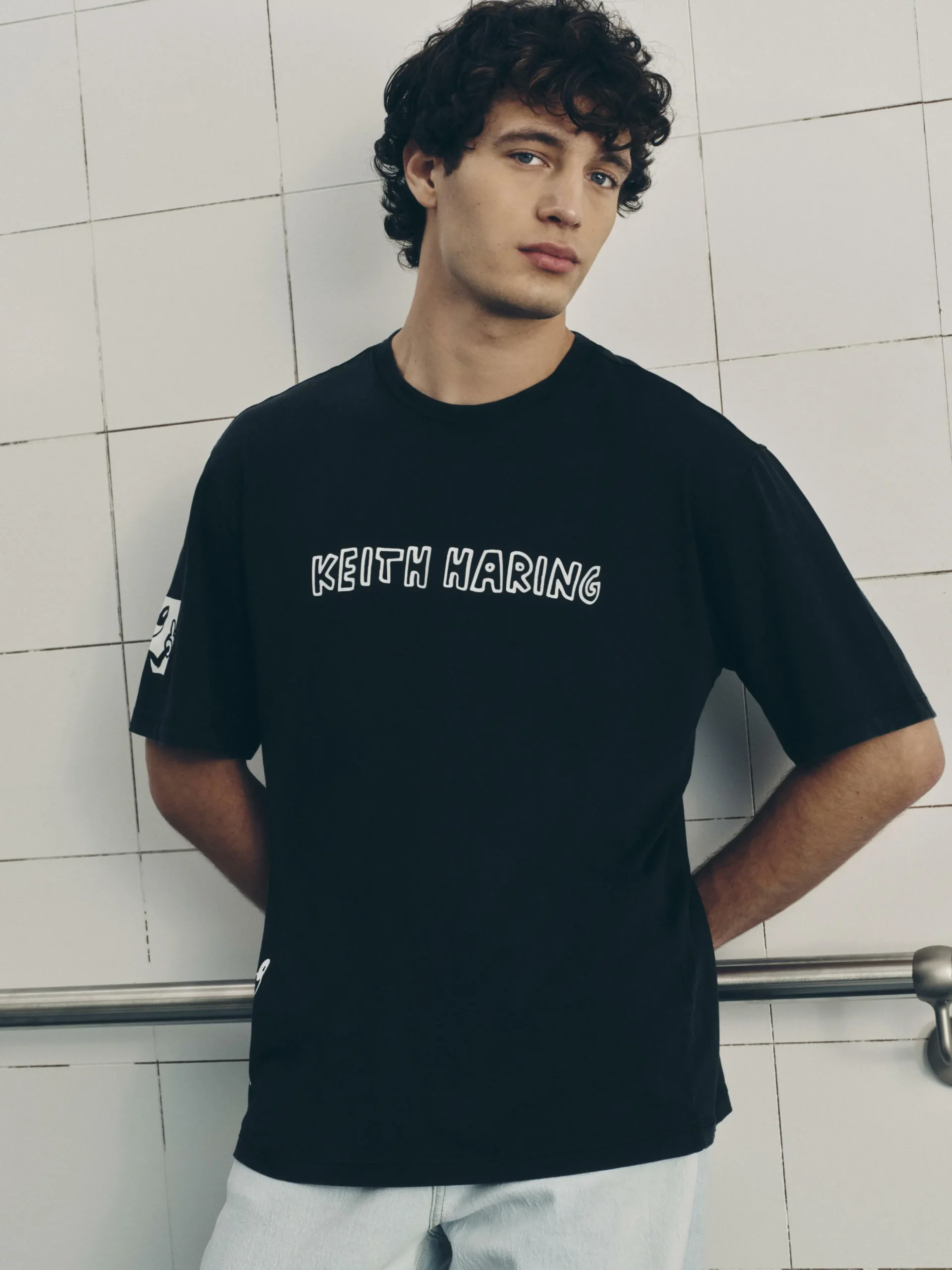 T-shirt Délavé à L'acide Disney Mickey Mouse X Keith Haring